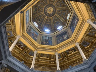 Complexo Lateranense e excursão para grupos pequenos nas Escadas Sagradas